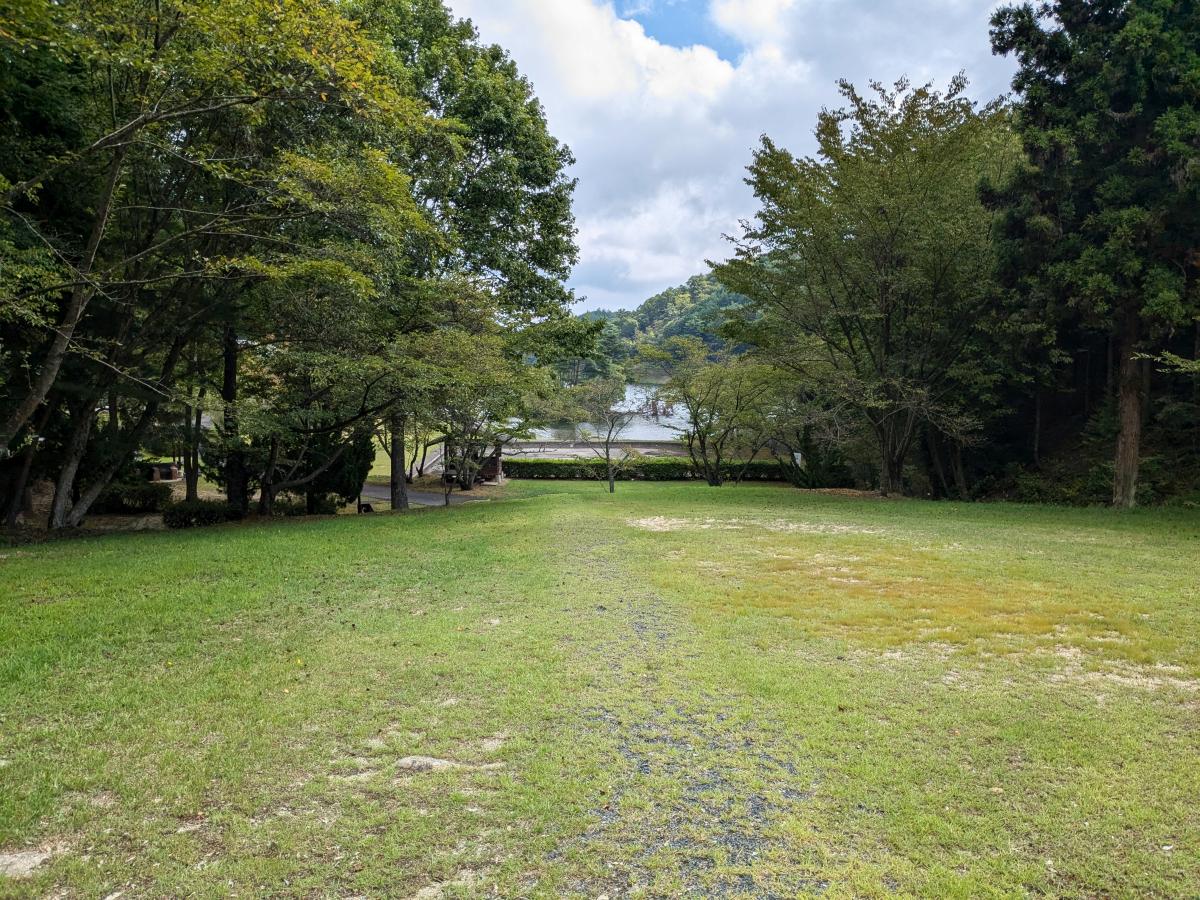 羽高湖森林公園キャンプ場