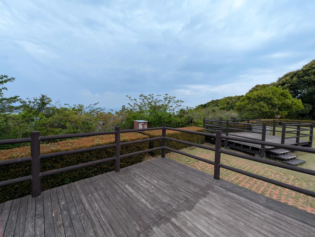 オートキャンプ場とまろっと